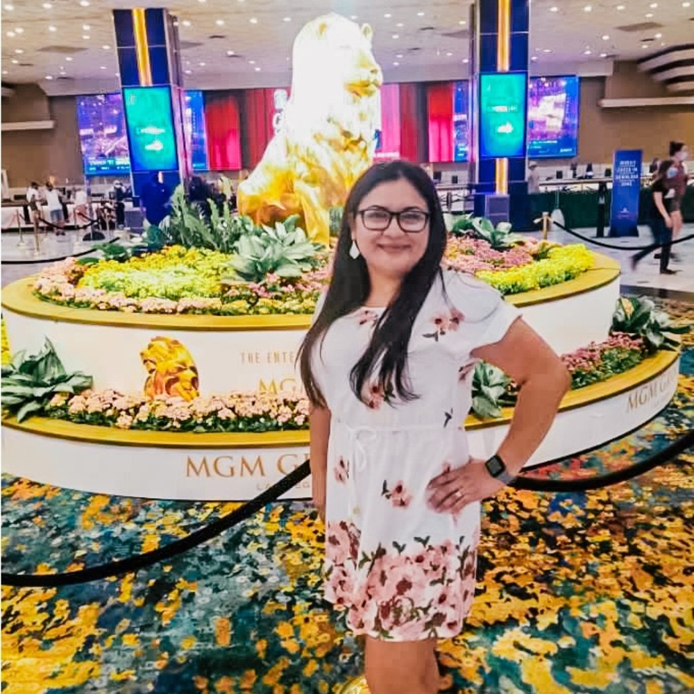 Meet your Posher, Jennie